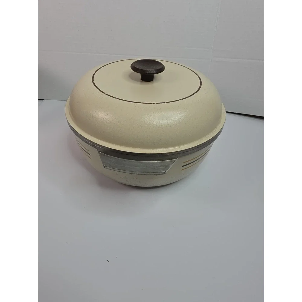 Regal Ware good pre